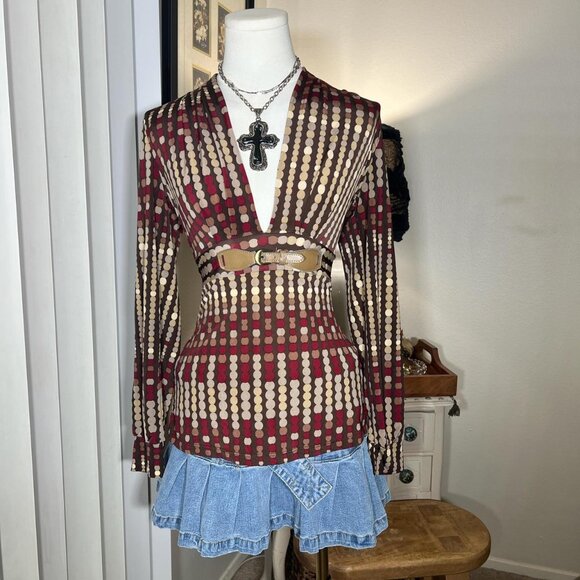 2000s Wet Seal Pattern Buckle Top - Picture 1 of 4